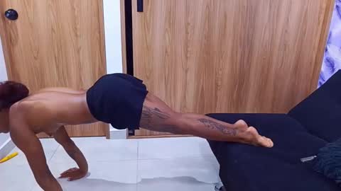 Molly online show from 13, 10, 2025