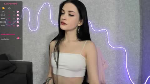 Molly - online show from 31, 10, 2025