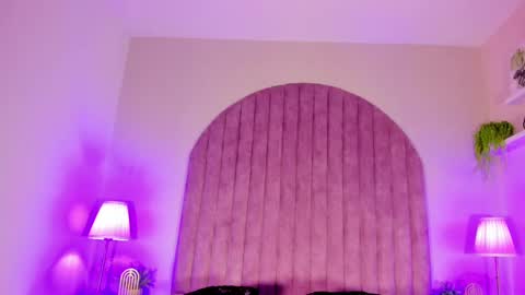 Molly Jackson online show from 12, 12, 2024