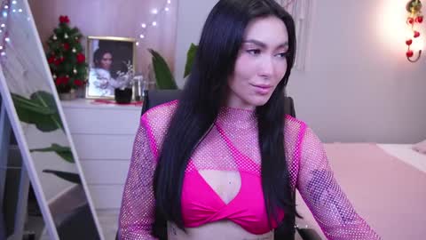 Molly online show from 5, 1, 2025