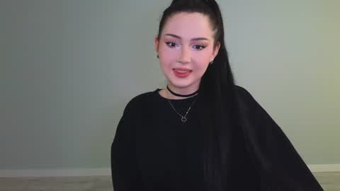 Snapshot of molly_millerr chatting on 7, 7, 2026 molly_millerr online show from 7, 7, 2026