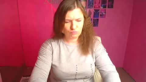 Molly online show from 13, 2, 2026