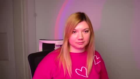 Snapshot of molly_moree chatting on 9, 1, 2025 Molly online show from 9, 1, 2025