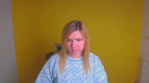Snapshot of molly_moree chatting on 12, 1, 2025 Molly online show from 12, 1, 2025