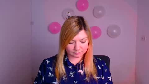 Snapshot of molly_moree chatting on 17, 2, 2025 Molly online show from 17, 2, 2025