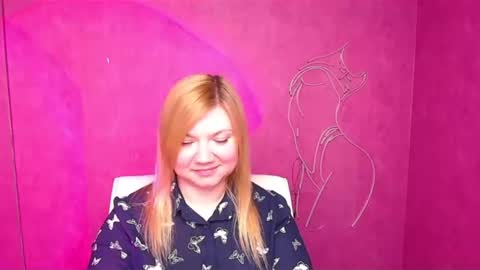 Snapshot of molly_moree chatting on 3, 3, 2025 Molly online show from 3, 3, 2025