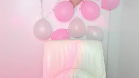 Snapshot of molly_moree chatting on 11, 3, 2025 Molly online show from 11, 3, 2025