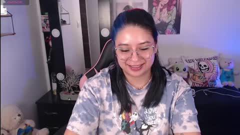 Snapshot of molly_shake chatting on 9, 1, 2025 Molly online show from 9, 1, 2025