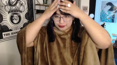 Snapshot of molly_shake chatting on 6, 3, 2025 Molly online show from 6, 3, 2025