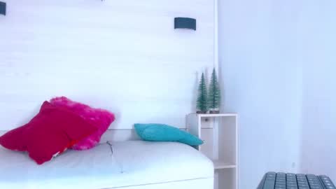 Molly Spears online show from 10, 1, 2025