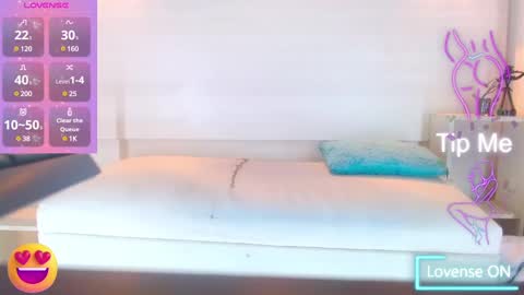 Molly Spears online show from 4, 3, 2025