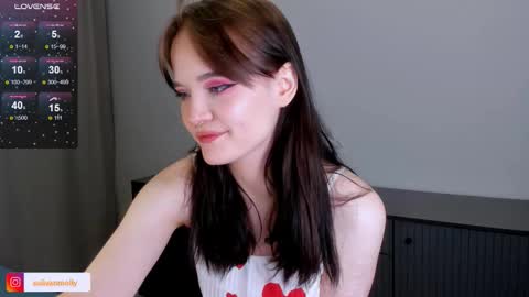 Snapshot of molly_sulivan chatting on 25, 9, 2025 Molly Sulivan online show from 25, 9, 2025