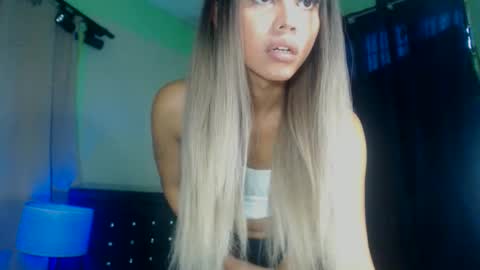 mollycoin18 online show from 13, 9, 2025