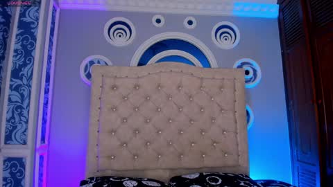 Snapshot of mollydoll_amour chatting on 17, 4, 2026 MollyDoll online show from 17, 4, 2026