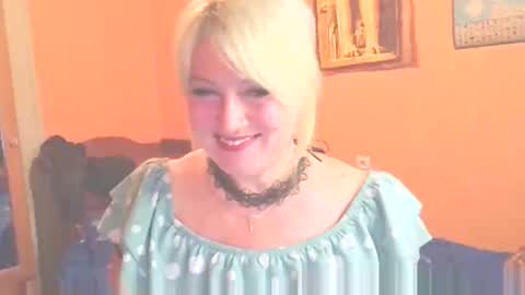 Mollyjoyq online show from 22, 5, 2026