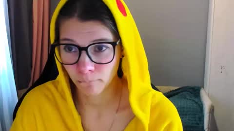  KIRA  online show from 17, 9, 2025