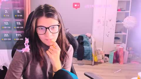  KIRA  online show from 14, 11, 2025