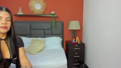 Snapshot of mollylove_ chatting on 30, 9, 2025 mollylove_ online show from 30, 9, 2025