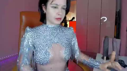 Snapshot of mollyposh chatting on 11, 6, 2026 Molly online show from 11, 6, 2026