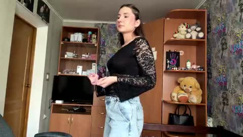 Snapshot of mollyqueen18 chatting on 4, 6, 2026 Molly online show from 4, 6, 2026