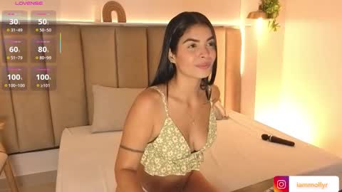 Snapshot of mollyrosse1 chatting on 20, 11, 2025 mollyrosse1 online show from 20, 11, 2025