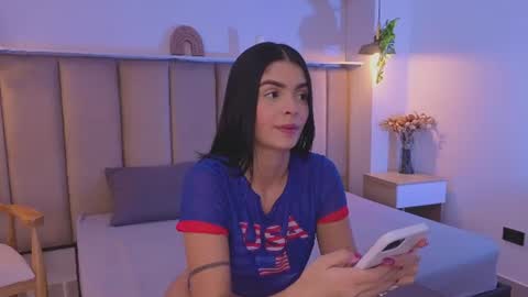 Snapshot of mollyrosse1 chatting on 21, 6, 2026 mollyrosse1 online show from 21, 6, 2026