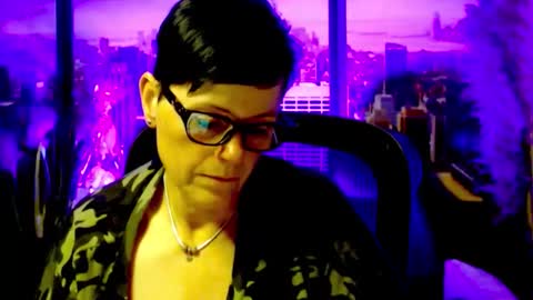 MollySun Nina Randmann online show from 11, 6, 2026