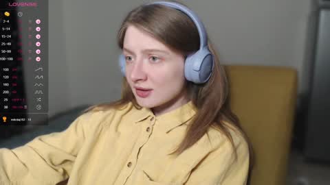 Snapshot of mollytucker chatting on 8, 12, 2024 mollytucker online show from 8, 12, 2024