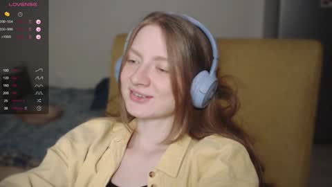 Snapshot of mollytucker chatting on 14, 12, 2024 mollytucker online show from 14, 12, 2024