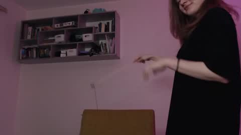 Snapshot of mollytucker chatting on 22, 2, 2025 mollytucker online show from 22, 2, 2025