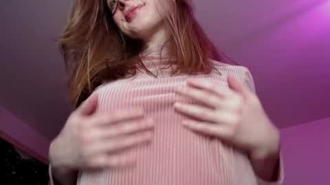 Snapshot of mollytucker chatting on 23, 2, 2025 mollytucker online show from 23, 2, 2025