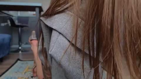 Molly online show from 19, 11, 2025