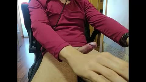 molom online show from 17, 1, 2025