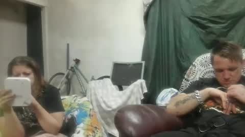 Molotovfoxtail online show from 12, 2, 2026