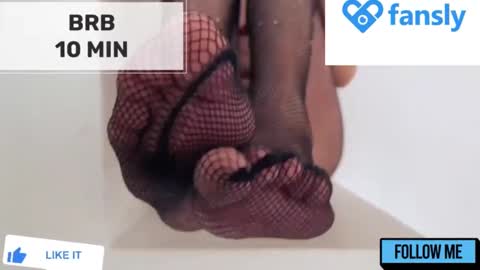 Mommy online show from 11, 2, 2025