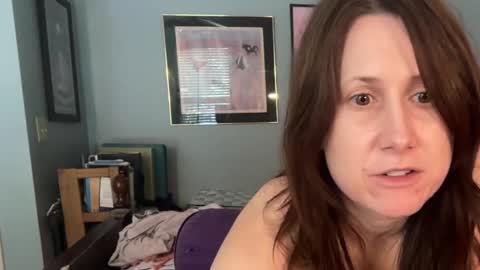 Goddess L online show from 6, 10, 2025