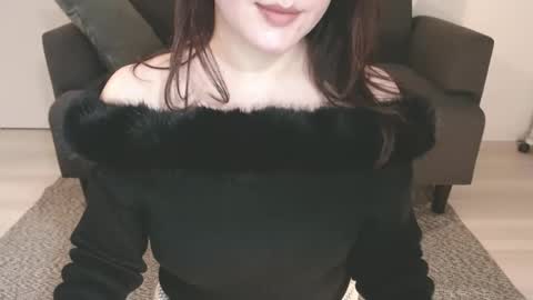 Momo online show from 9, 2, 2025