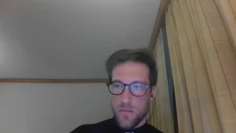 moms_little_monster online show from 24, 11, 2025