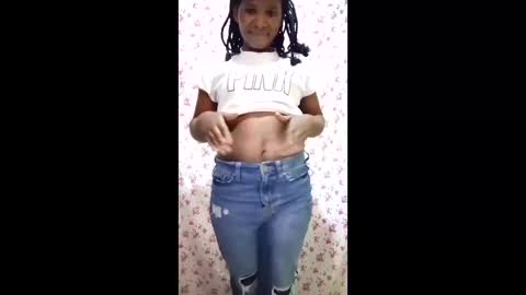 momsdoll online show from 30, 5, 2026