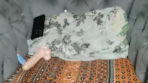 Snapshot of mon_cherrie1_ chatting on 1, 7, 2026 mon cherrie1 online show from 1, 7, 2026