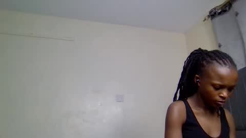 Mona online show from 15, 9, 2025