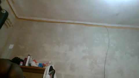 Snapshot of monah_ebony chatting on 10, 9, 2025 mona online show from 10, 9, 2025