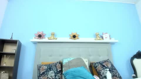 paola online show from 31, 10, 2025