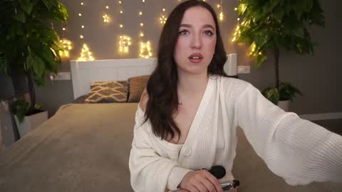 Snapshot of monamourrrr chatting on 31, 12, 2024 Taina online show from 31, 12, 2024