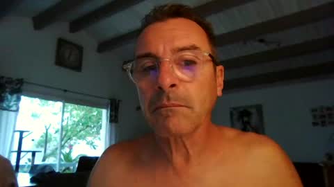 Snapshot of mondess69 chatting on 5, 8, 2026 mondess69 online show from 5, 8, 2026