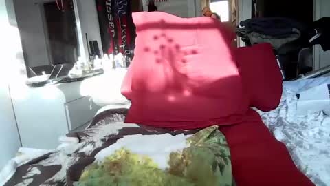 Mondi82 online show from 26, 1, 2025