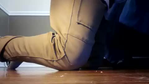 moneyboysaveg548 online show from 5, 12, 2025