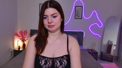 Snapshot of moneyforpeaches chatting on 24, 5, 2026 moneyforpeaches online show from 24, 5, 2026