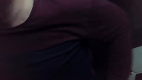 Snapshot of monica35milf chatting on 18, 1, 2026 MonicaLuigi online show from 18, 1, 2026