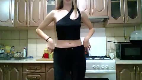 Monica online show from 26, 10, 2025